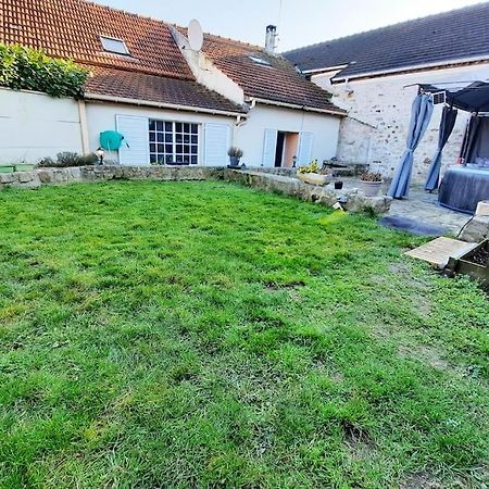 Villa Confortable Avec Jacuzzi A Chevannes Chevannes  Eksteriør billede