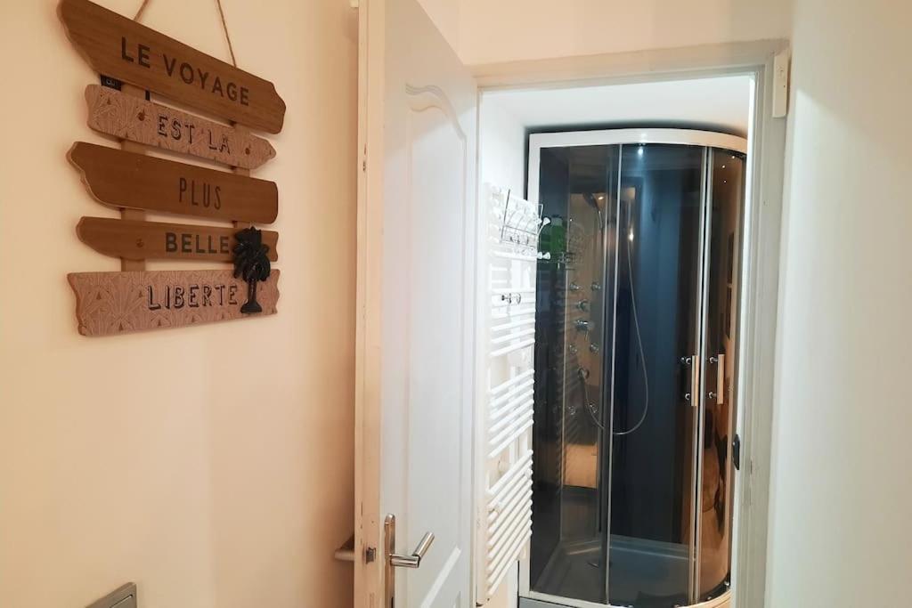 Villa Confortable Avec Jacuzzi A Chevannes Chevannes  Eksteriør billede